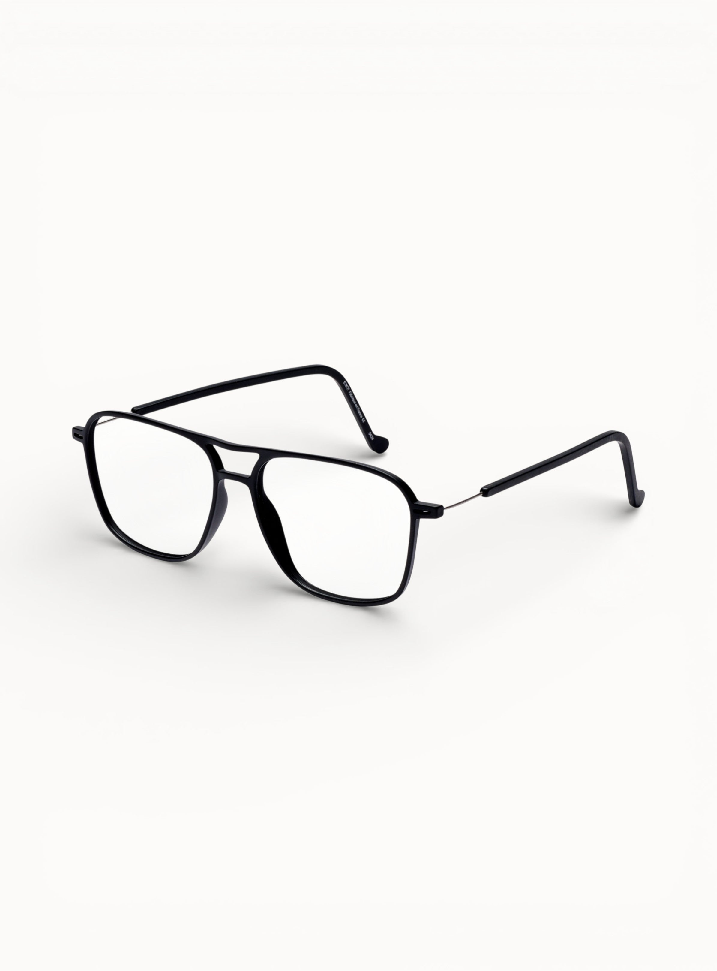 optique-martin-noir-quart