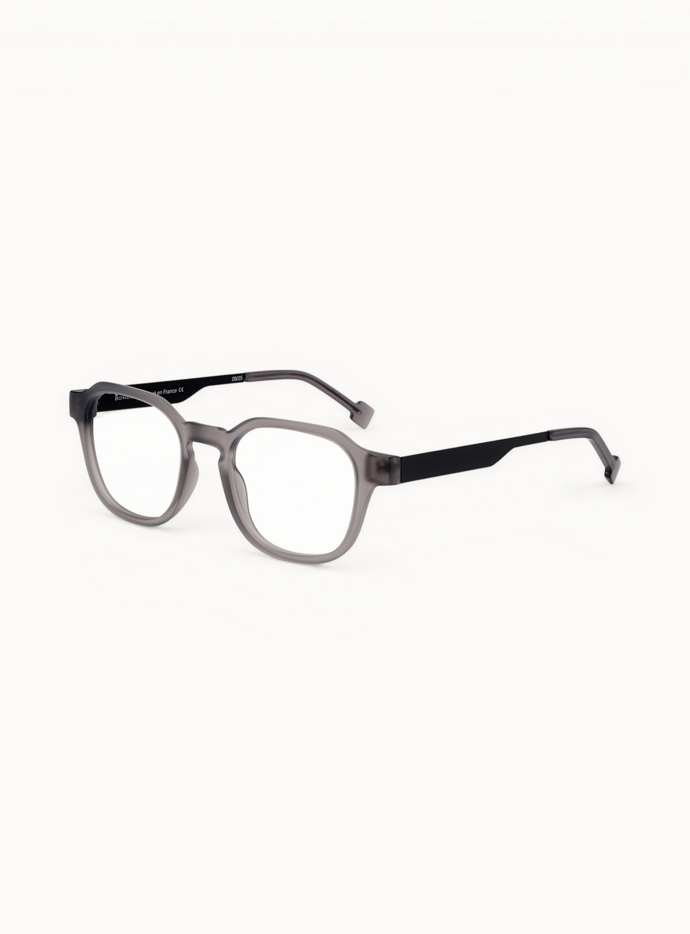 optique-oscar-perle-noir-quart