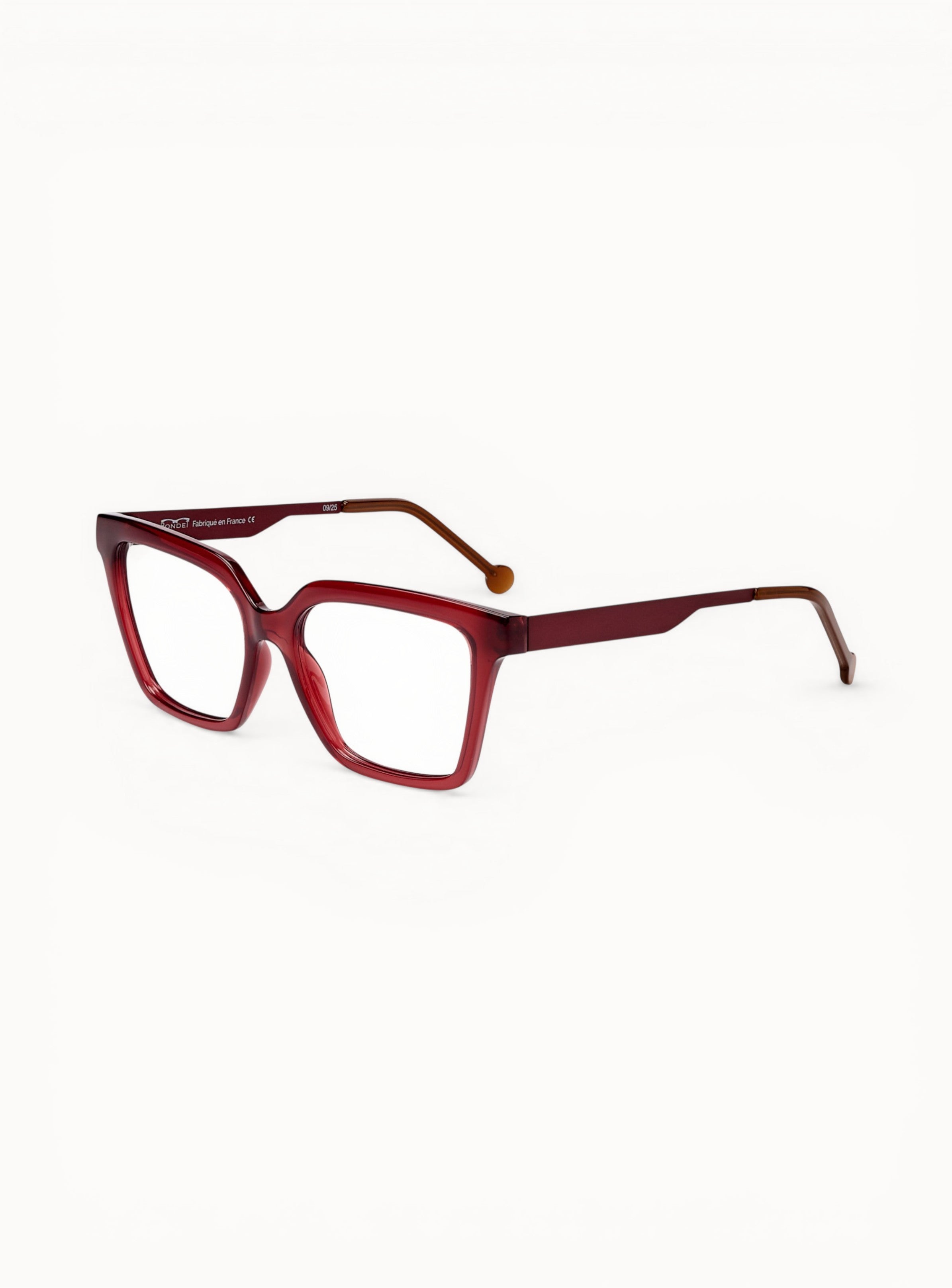 optique-suzy-violine-bordeaux-quart